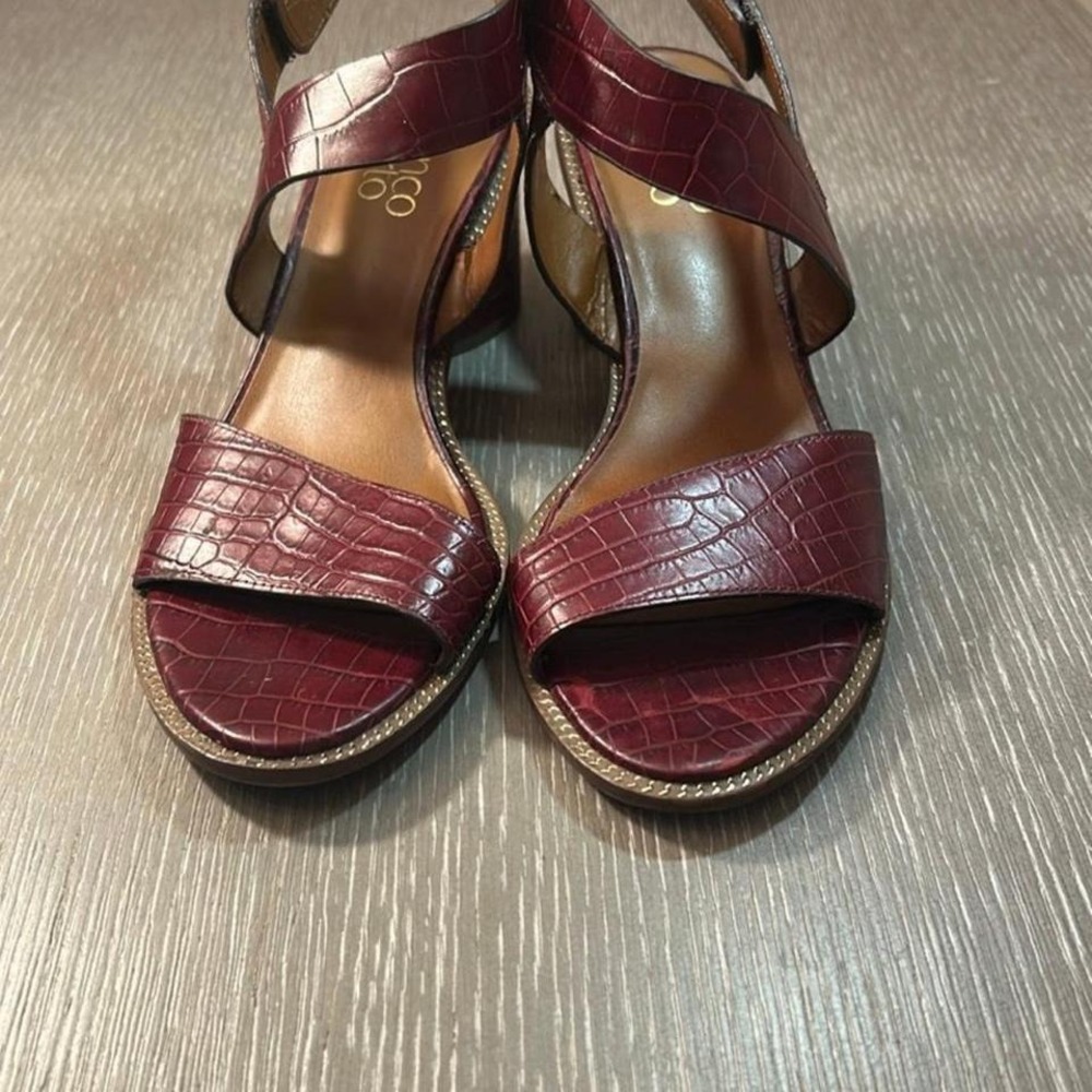 Franco Sarto women's sandals size 8. Heel is 2 1/2"‎ - Picture 2 of 6